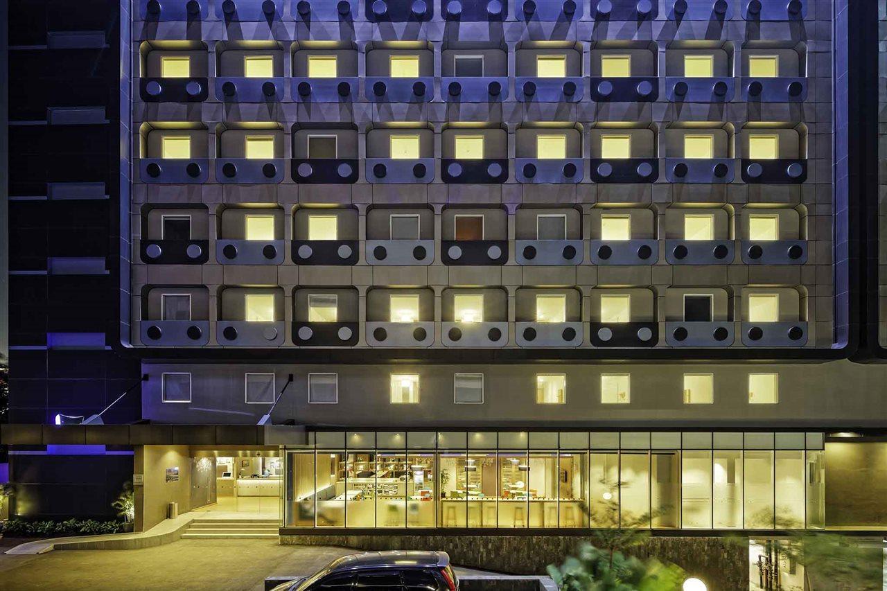 Ibis Budget Jakarta Airport Tangerang Exterior photo
